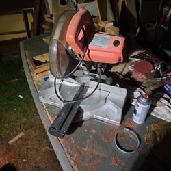 Chicago 10 Inch Slideing Miter Saw