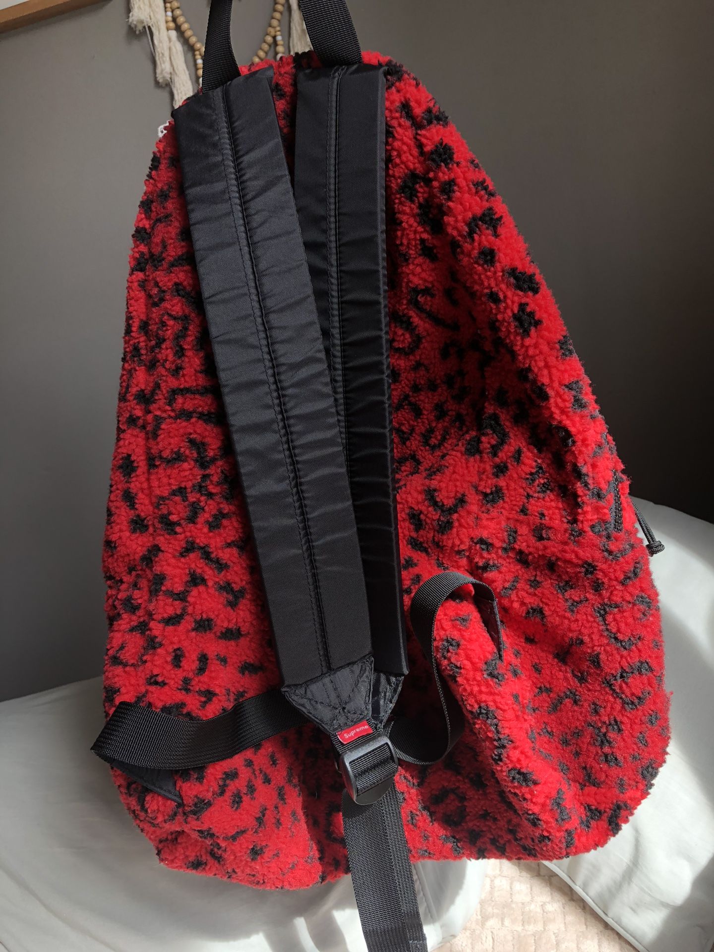 100% Authentic Supreme Waist Bag (FW20) Leopard for Sale in La Habra  Heights, CA - OfferUp