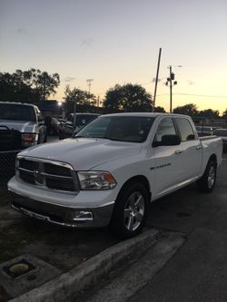 2012 RAM 5.7L HEMMI..PERFECTO ESTADO, TÍTULO LIMPIO....