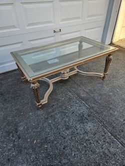 Beautiful made in italy coffee table