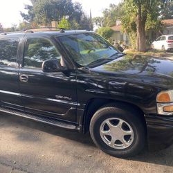 2003 GMC Yukon Denali