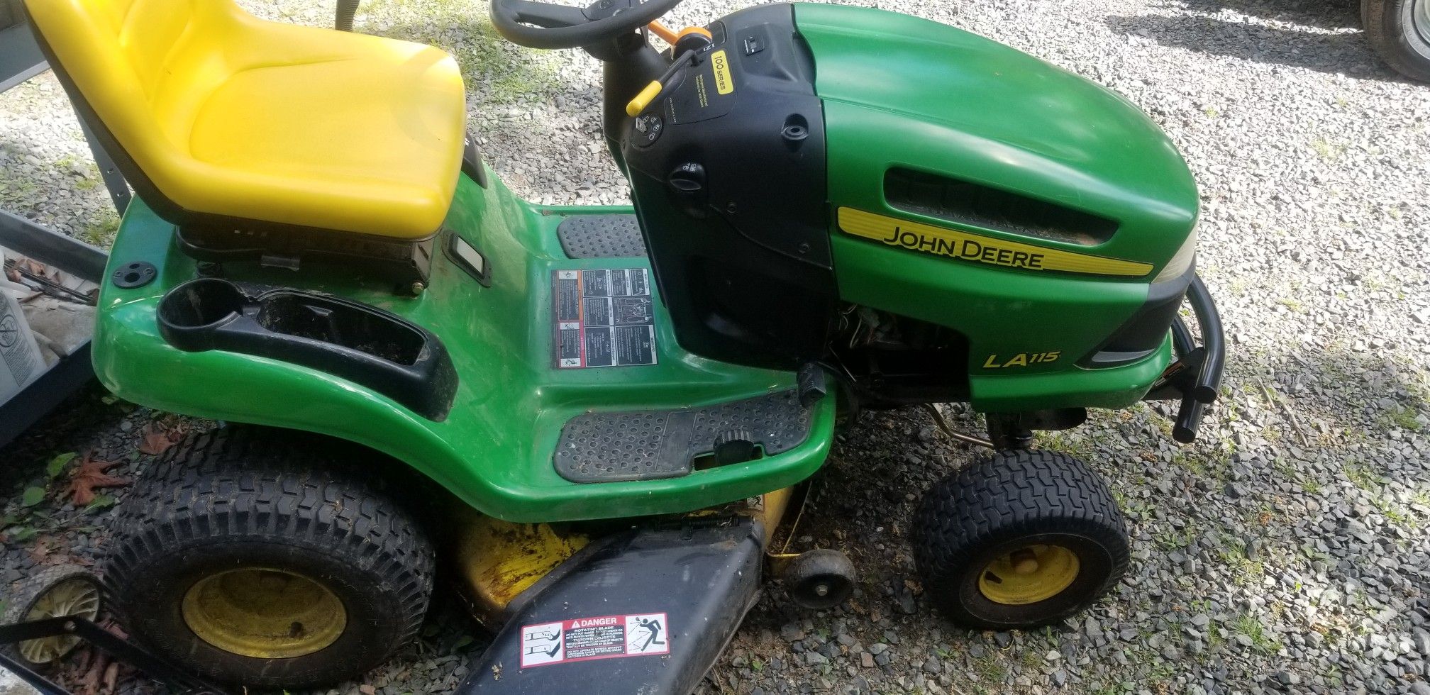John Deere LA115 for Sale in Snohomish, WA OfferUp