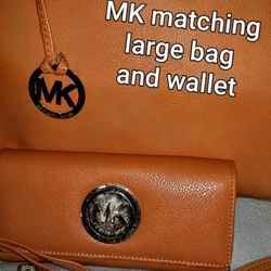 Brand New Authentic Michael Kors Matching Purse And Wallet Set