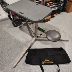 Caldwell “Stable Table” Shooting Bench w/ Carry Bag – Excellent Condition