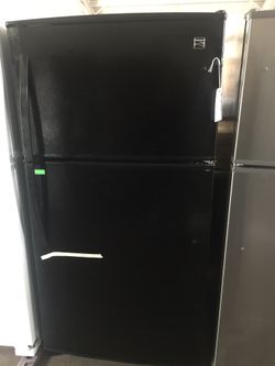 Kenmore top freezer fridge