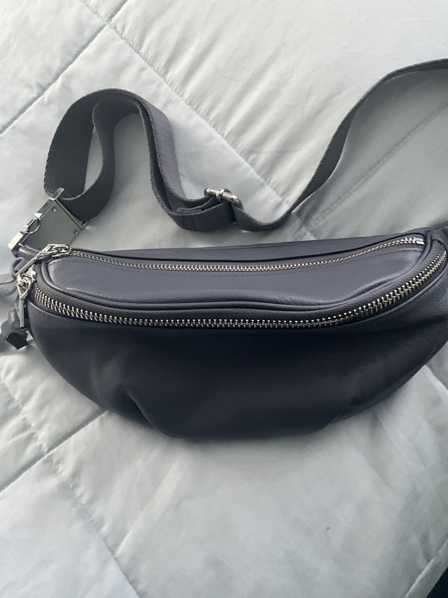 Aimee KESTENBERG CABO LEATHER SLING BAG