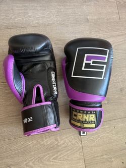 Combat Corner CRNR Boxing Gloves 10oz