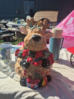 Rudolf cookie jar