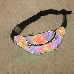 New! Holographic Sequined Fanny Pack 