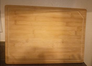 Wooden cutting board