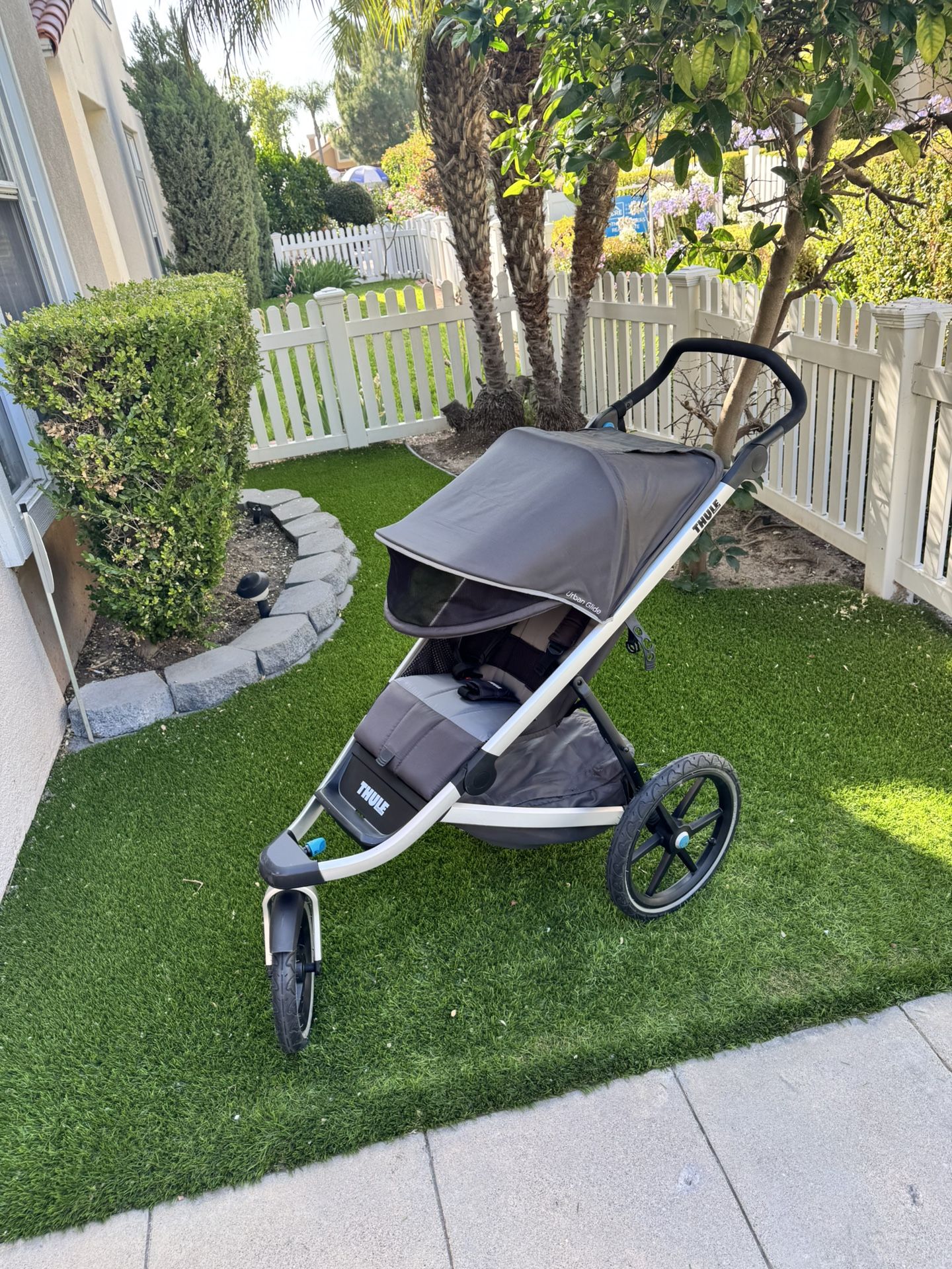 Thule Urban Glide Jogging Stroller