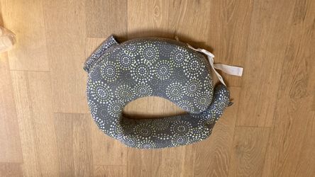 Brest friend nursing pillow