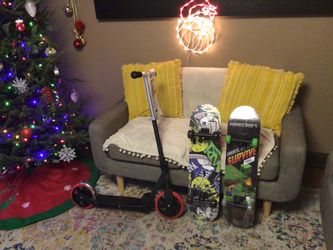 Brand New Razor Scooter And Skateboards