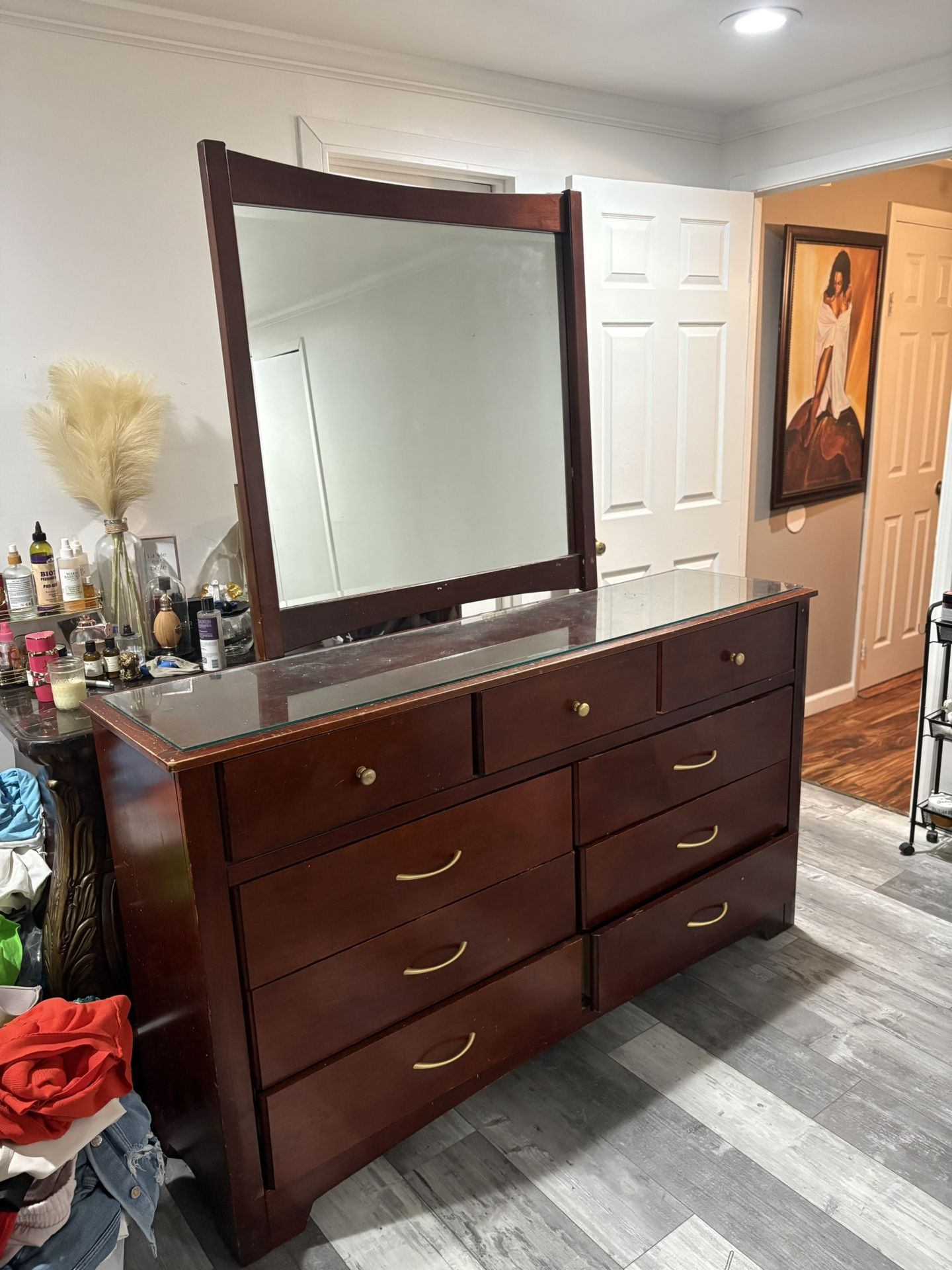Dresser