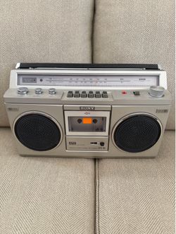 Sony CFS-45 AM/FM Stereo cassette recorder