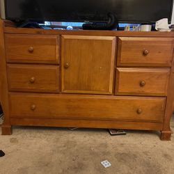 Baby Dresser / Changing Table