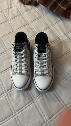 Shoes 7 white and grey black