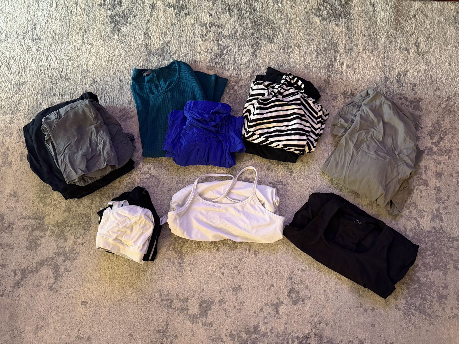 Mixed Maternity Clothing Bundle