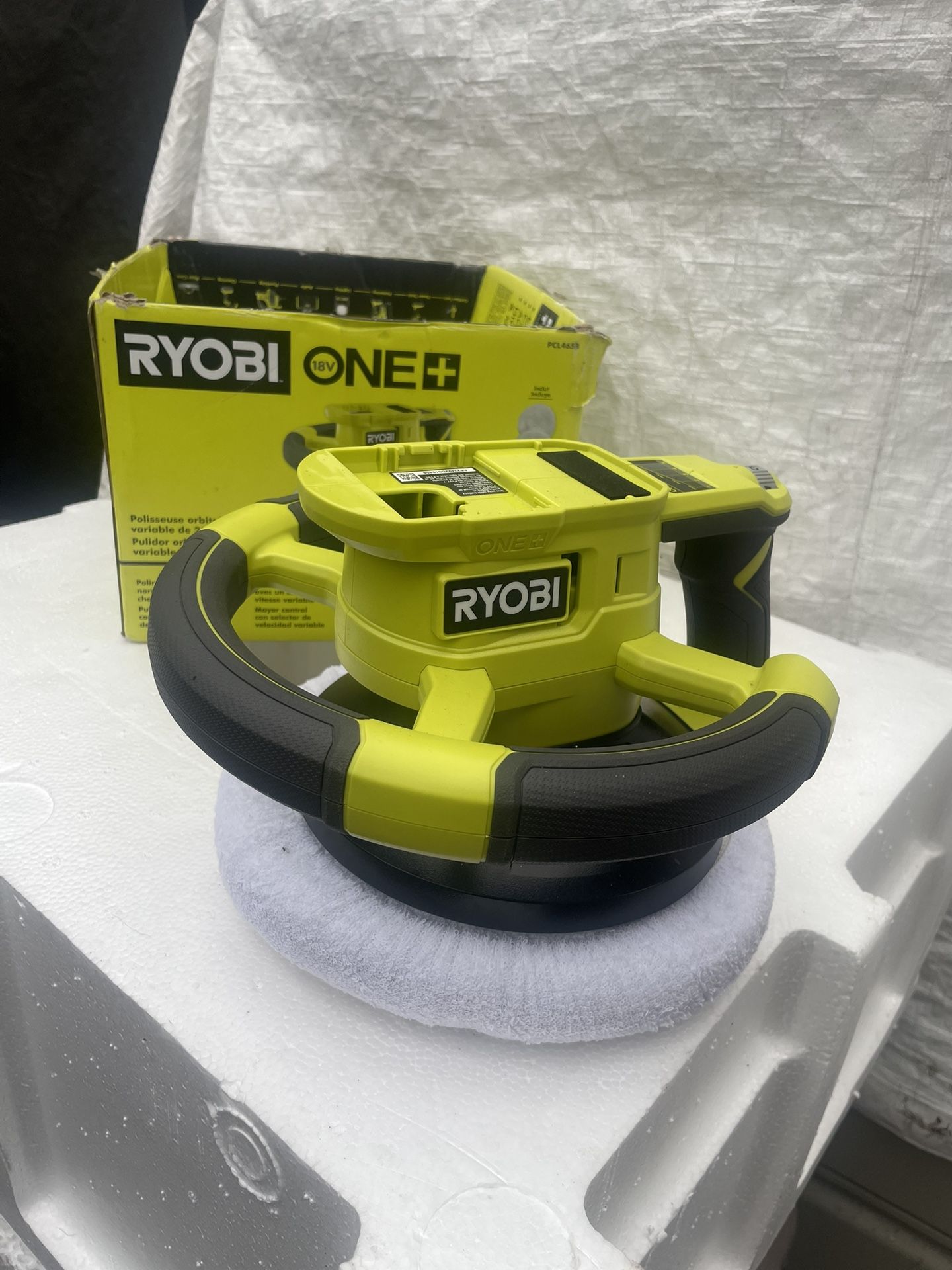RYOBI ONE+ 18V Cordless 10 in. Variable Speed Random Orbit Buffer (Tool Only)