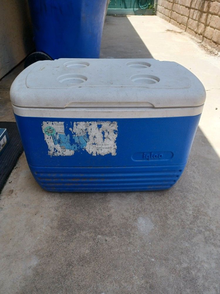 Igloo Ice Chest