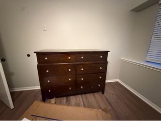 Drawer dresser