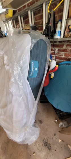 Free beautyrest matress headboard frame