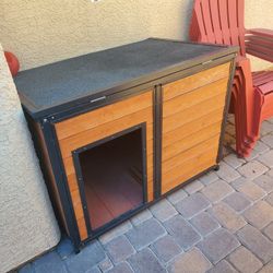 All Wood/Metal Dog House / $100 OBO
