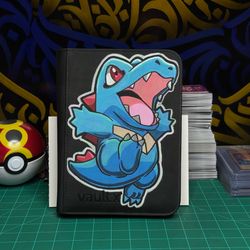Custom painted 4-page card binder