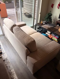 FREE Couch!