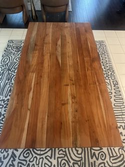 $500  West Elm Table — Excellent Condition