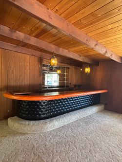 15 feet Wooden bar