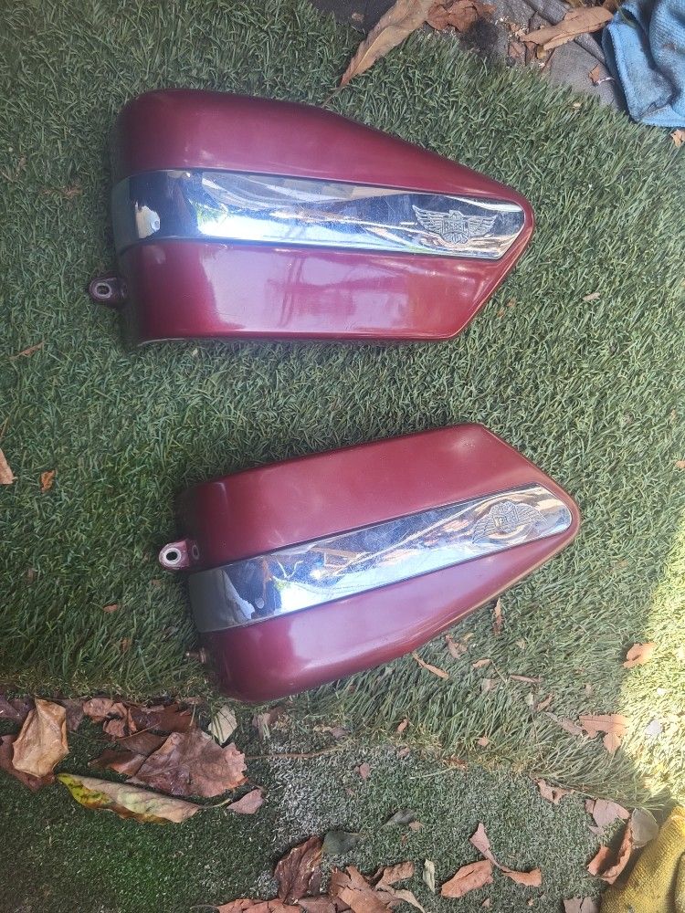 2002 Honda Rebel Battery Cover