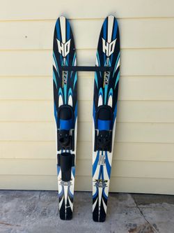 Pair of HO Sports Xcite combo water skis i