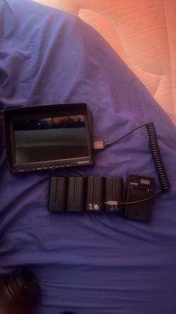 NEEWER camera monitor