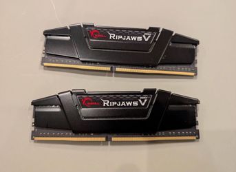 Like New - RAM G.Skill Ripjaws 32GB DDR4-3200 CL16 FIRM