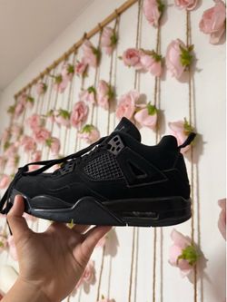 Air Jordan 4 Retro “Black Cat