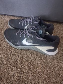 Nike Metcon 4 Training Shoes size 12.5
