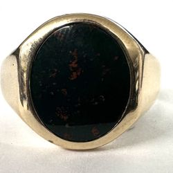 Solitaire Signet Ring 