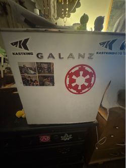 Galanz mini refrigerator
