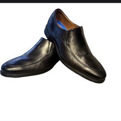 Clark’s Black Leather  Shoes 