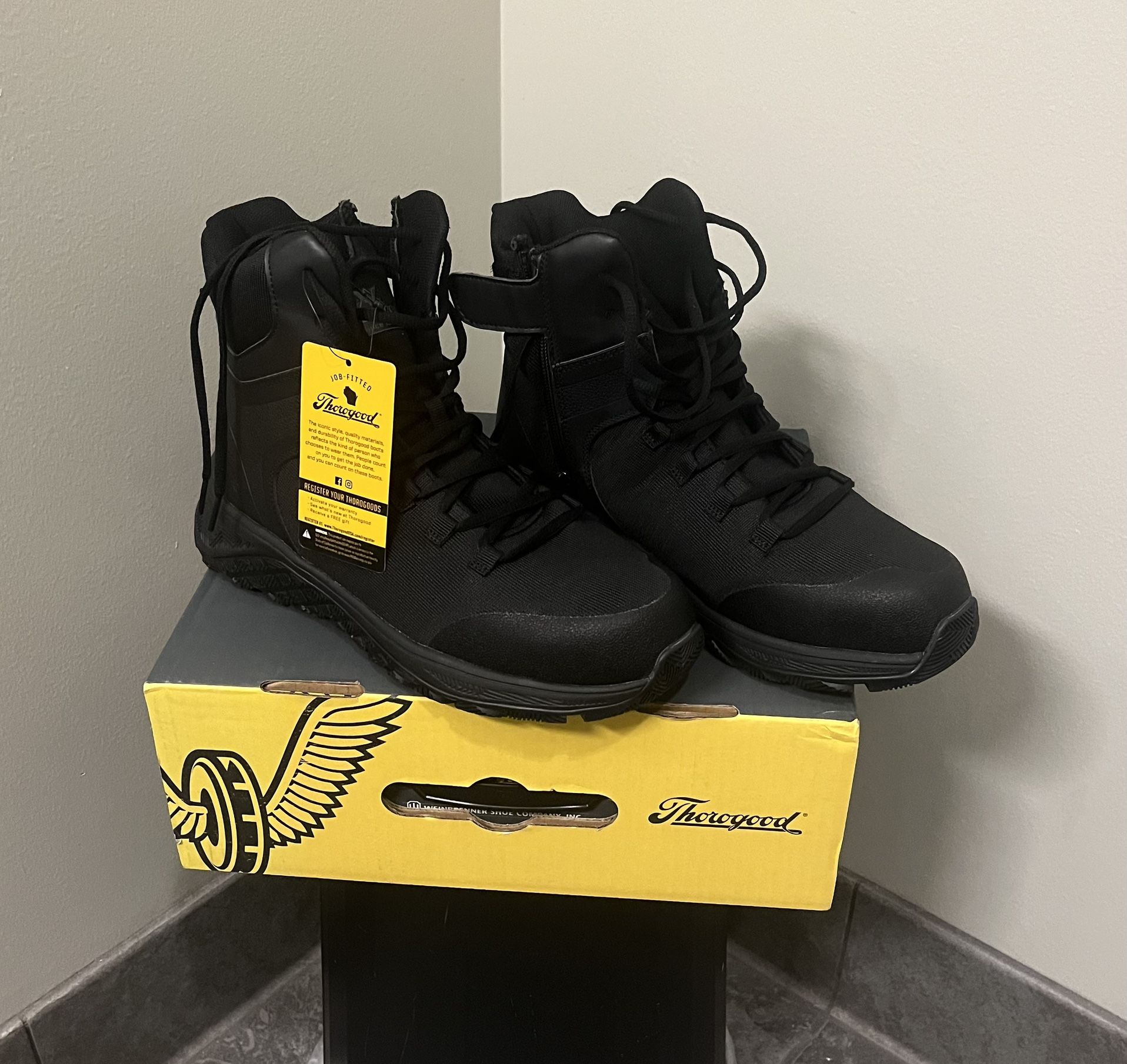 Mens Shoes Size 10 Medium - “Brand New” Oil & Slip Resistant Steel Toe Work Boots by Thorogood.