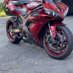 2005 Yamaha R1