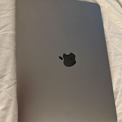 MacBook Pro 13