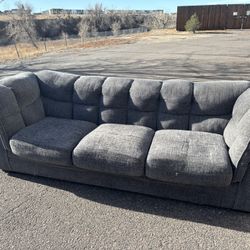 3-Seat Sectional Gray Couch 