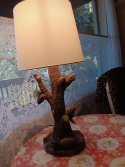 Cabin Style lamp
