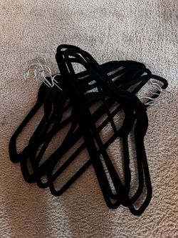 Costco velvet hangers