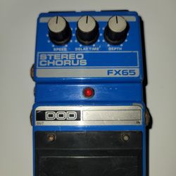 DOD Stereo Chorus Guitar Effects Pedal $45