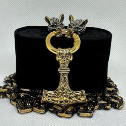 Wolf Viking Necklace 