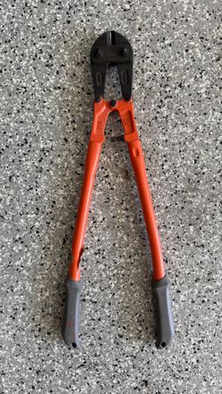 Large Bolt Cutters like new condition