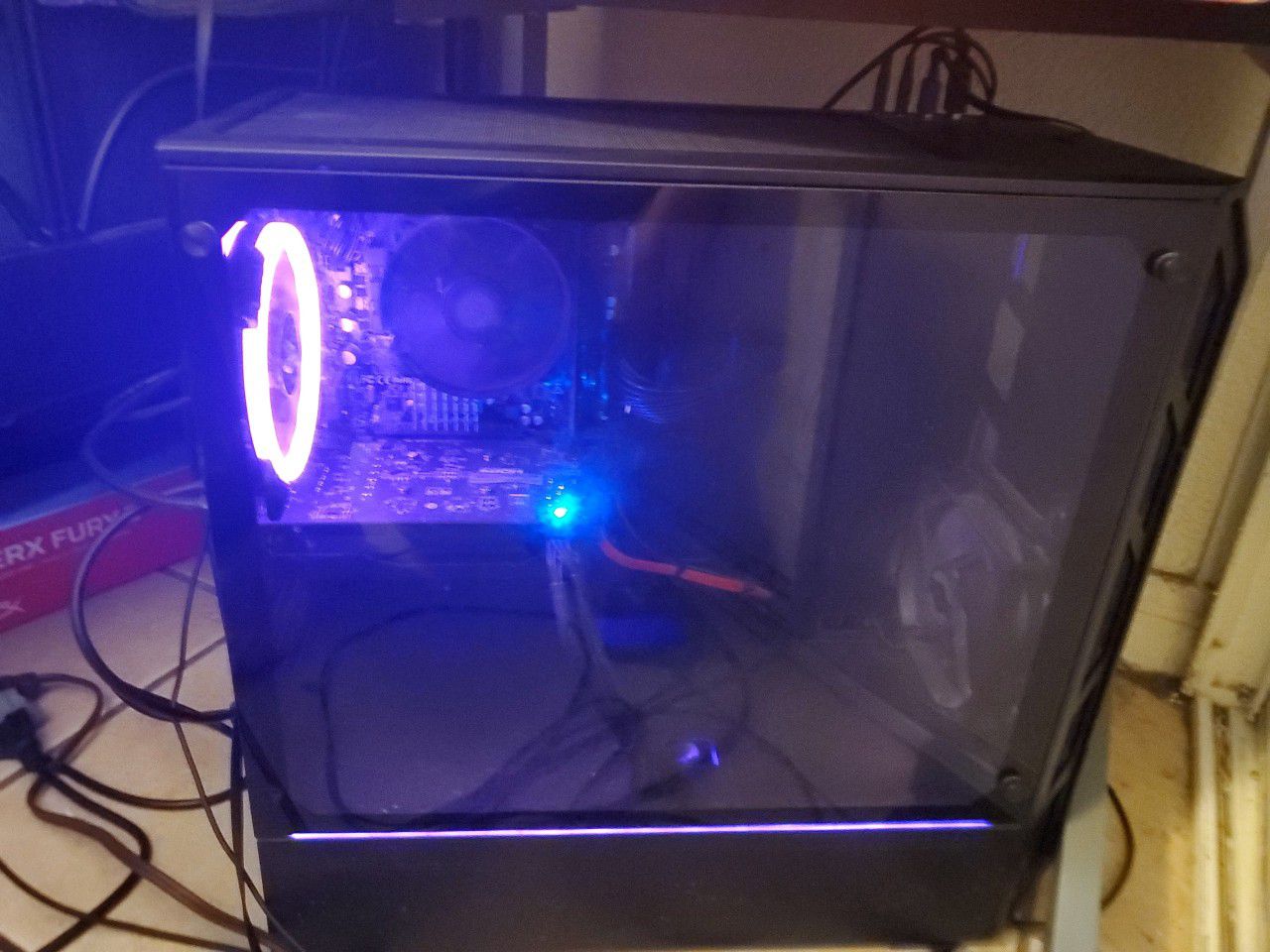 Cyber Power GAMING computer. NO TRADES NO BUDGING ON PRICE PICK UP ONLY!!!!